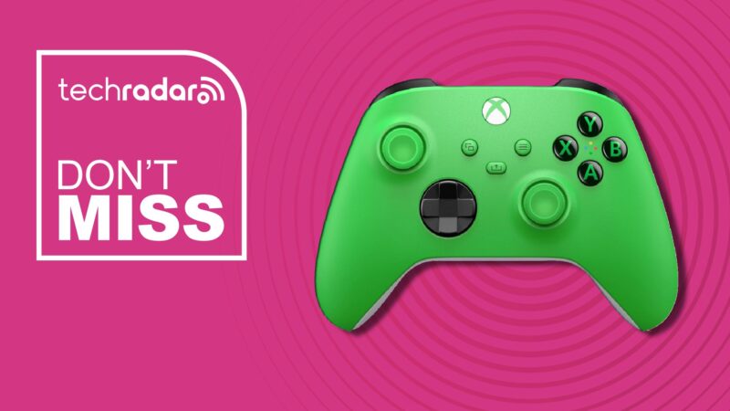 Xbox Wireless Controllers make surprisingly great stocking fillers, especially so with these Amazon discounts