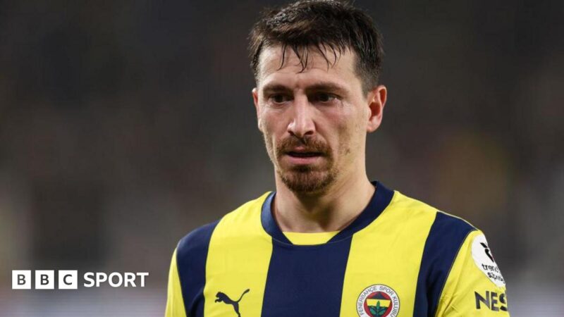 Turkish football betting scandal: Galatasaray and Fenerbahce players arrested