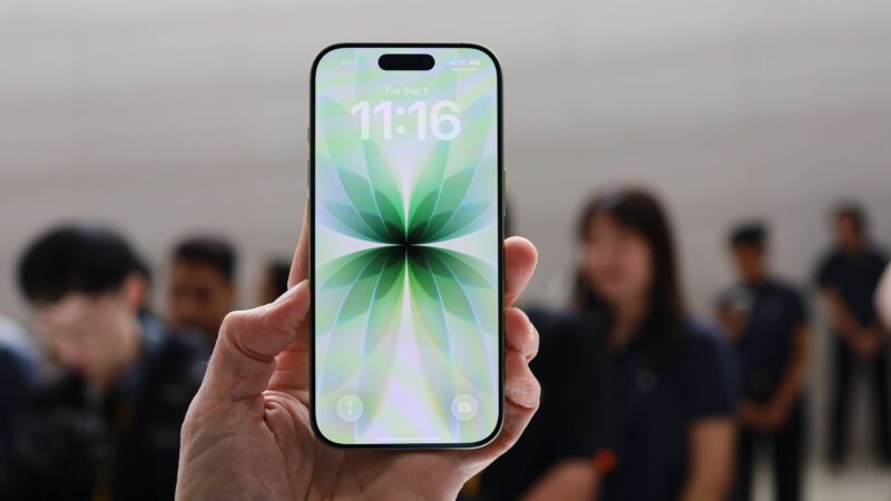 The iPhone 18 may finally add a camera feature that Samsung introduced on its flagship phones in 2021
