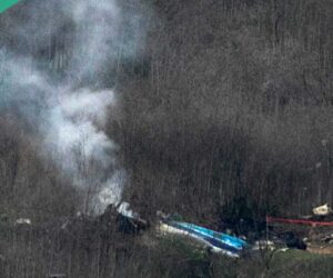 Breaking: Panic as Military Jet Crashes in Niger Community, Video Emerges