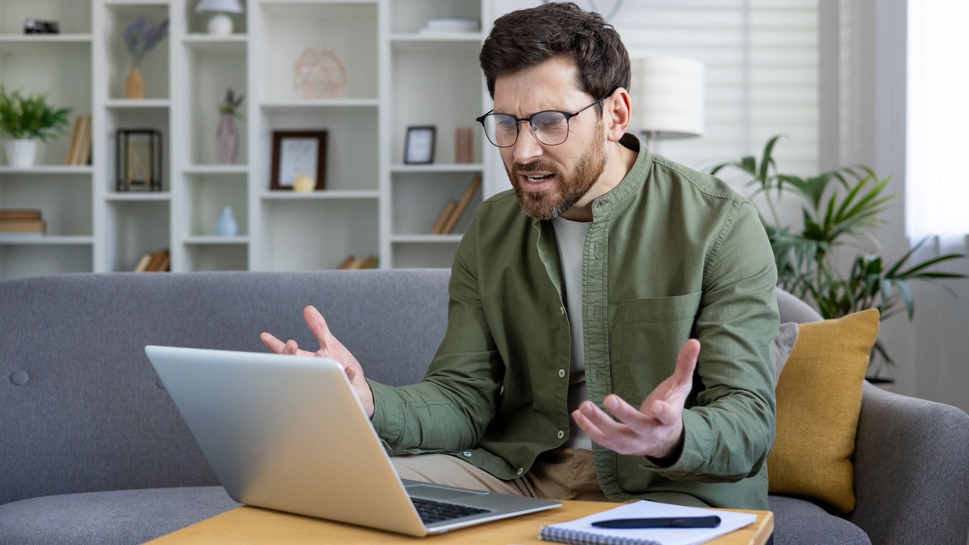 Windows 11 bug causes password sign-in icon to turn invisible – but don’t worry, Microsoft reassures, just keep clicking, and you’ll find it