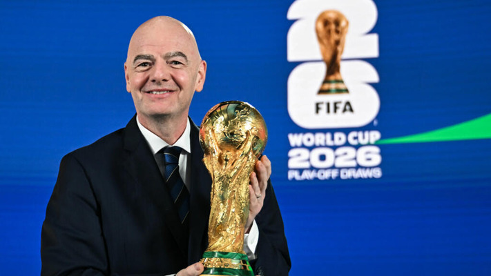 Infantino apologises to Argentina over trophy glove mix-up