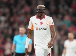 Galatasaray Coach Updates on Osimhen's Injury as Nigerian Striker Battles Pain