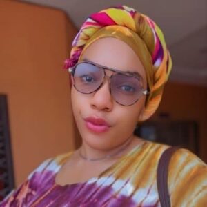 “He spent on me for almost 3 months”- Lady shares why guy retrieved iPhone 16 from her