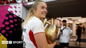 England's World Cup Captain Stratford Expecting Baby
