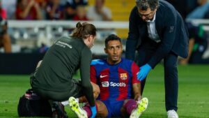 Barcelona blow as Raphinha ruled out for weeks