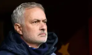 Mourinho breaks down in tears ahead of Benfica vs Vitoria Guimaraes clash