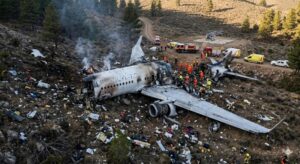 Colombian military plane carrying troops crashes after takeoff