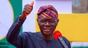 Governor Sanwo-Olu presents official cars to level 17 officers to boost service delivery
