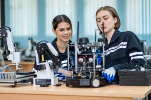 Women’s STEM Participation Rises to 56% in UAE, 40% in India and 36% in Germany
