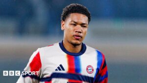 Bayern May Deploy 16-Year-Old Goalkeeper