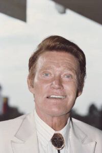 ‘Actor’ Chuck Connors Biography: Early Life, Career, Movies, Death, Family & Net Worth