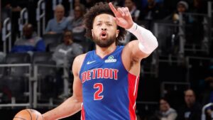 Pistons' Cunningham Sidelined With Collapsed Lung